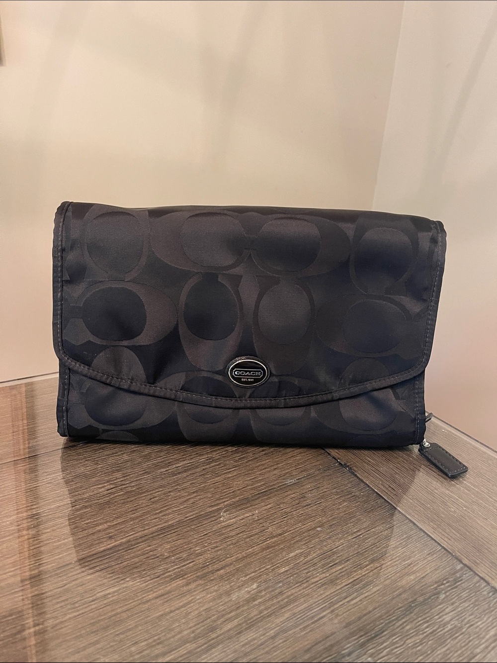 Coach Signature Getaway Cosmetic Bag Hanging Travel Organizer Makeup Toiletry